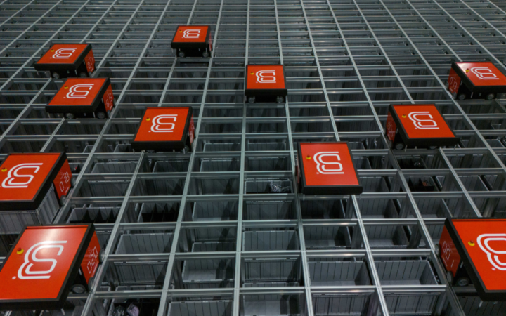 Bleckmann Deploys Robot-Driven AutoStore System to Accelerate Fashion Fulfillment