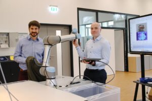 German Researchers Develop AI Robot System to Recycle Smart Textiles