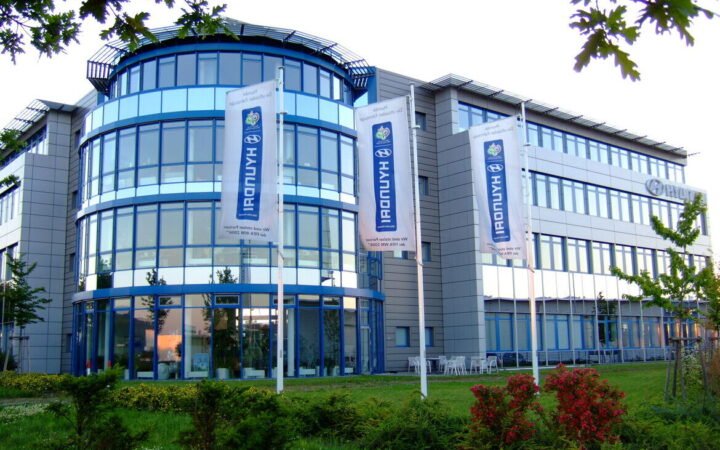 Hyundai Deploys Firefighting Robots as Robotics Expands into Public Safety