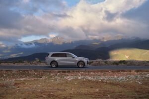 Li Auto Signals Strategic Shift Toward AI and Humanoid Robotics