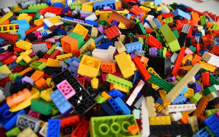 Duke Engineers Create Lego-Like Cubes with Programmable, ‘Living-Like’ Mechanics