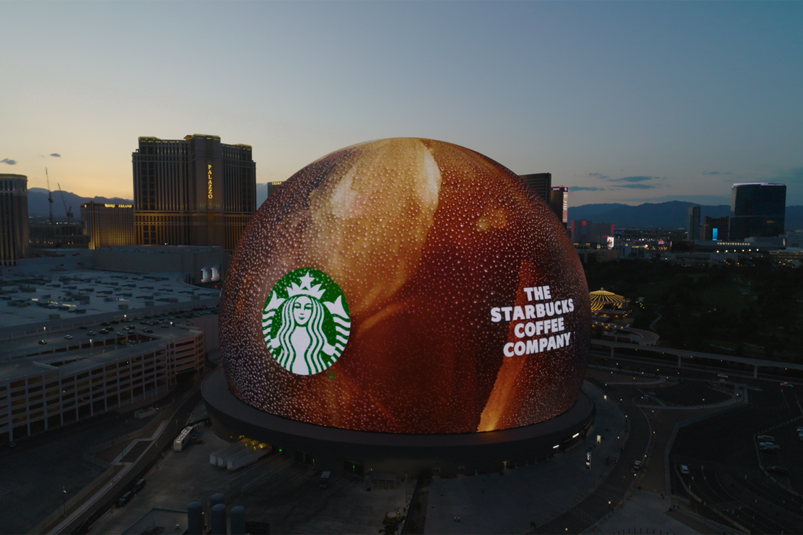 Starbucks Bets on Robots and AI to Brew a Customer Comeback