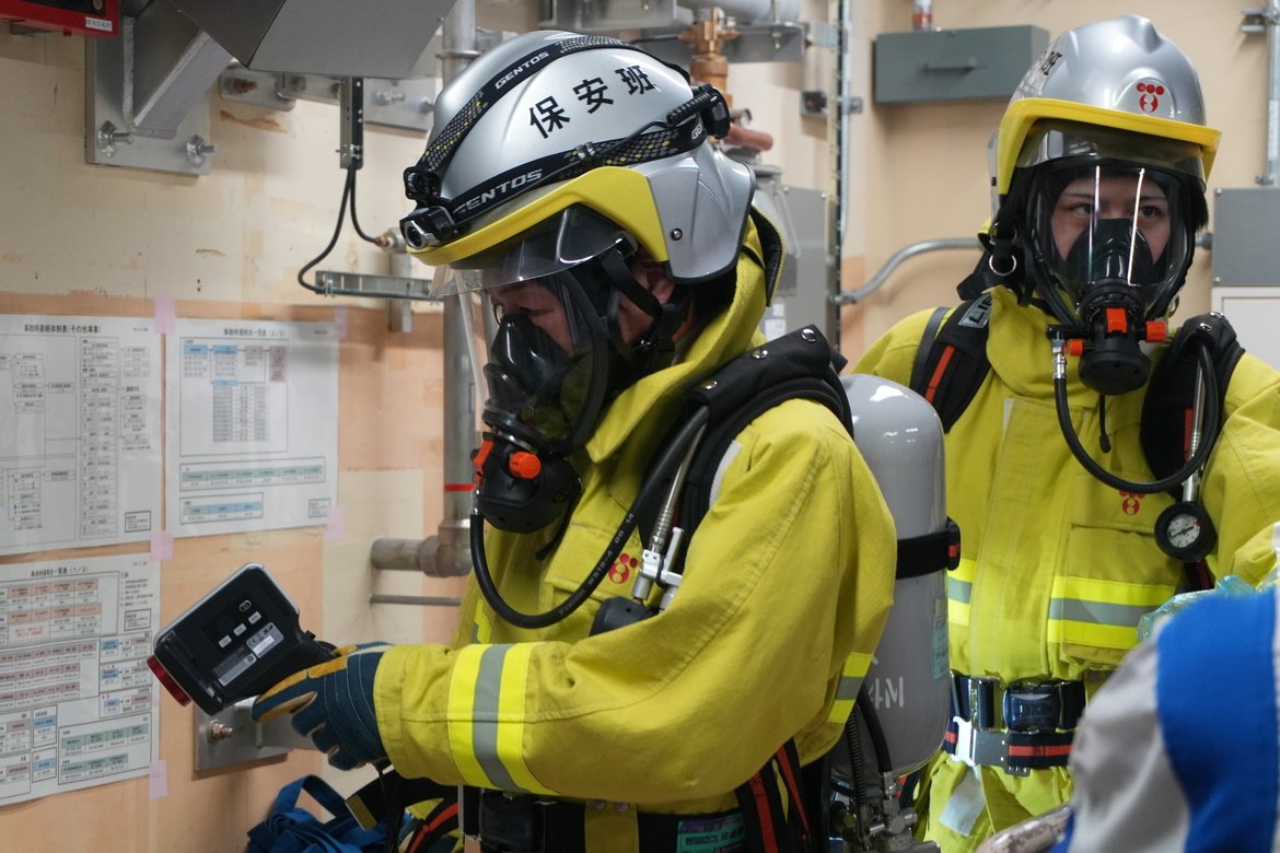 Tepco Unveils 22 Meter Robot Arm for Fukushima Nuclear Debris Removal