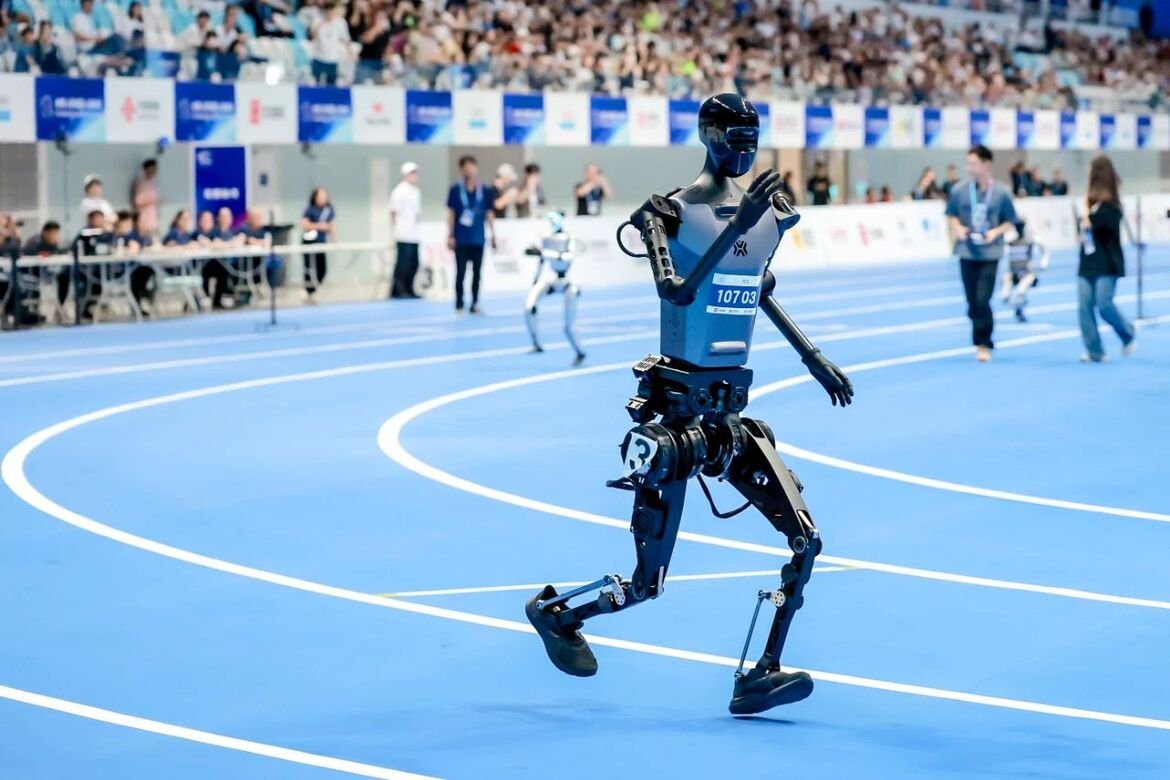 Over 300 Humanoid Robots to Compete in Beijing Half Marathon as Robotics Industry Tests Real-World Mobility