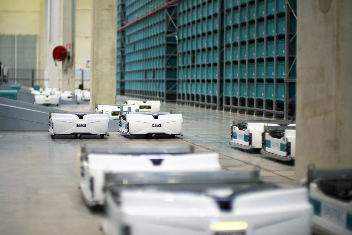 Decathlon’s Robot Warehouses Triple Efficiency as Automation Expands Across Retail Logistics