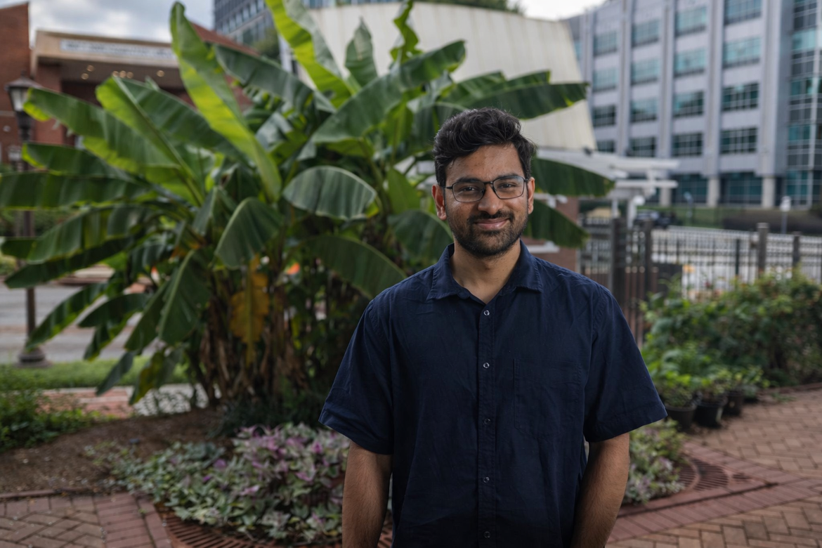 Georgia Tech Researchers Develop Robot Pollinator for Indoor Farms