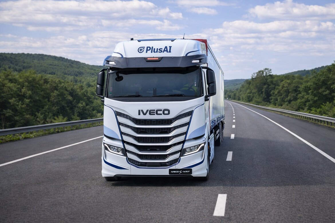 PlusAI Unveils SuperDrive 6.0 for Commercial Autonomous Trucking