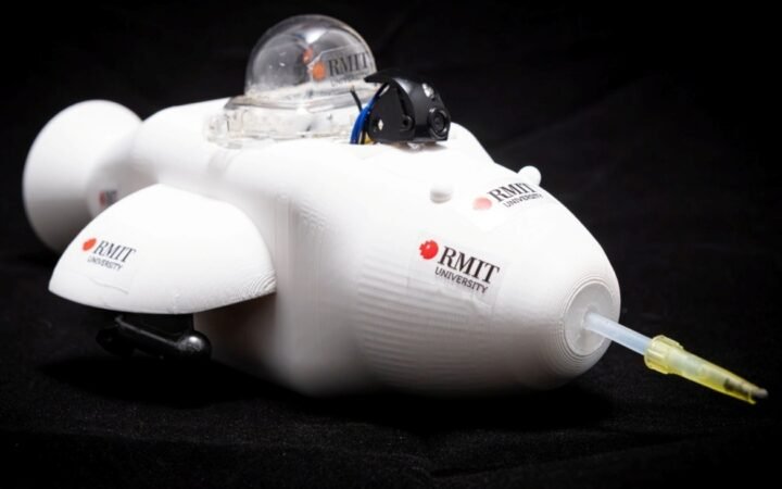 RMIT Engineers Build Dolphin Inspired Robot for Oil Spill Cleanup