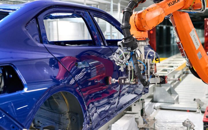 BMW Rebuilds Munich Plant Around AI Brain and 2000 Robots