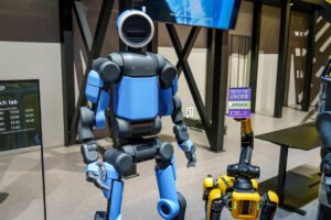 Boston Dynamics Demonstrates Production-Ready Atlas Performing Handstand and Gymnastics in First Live Video