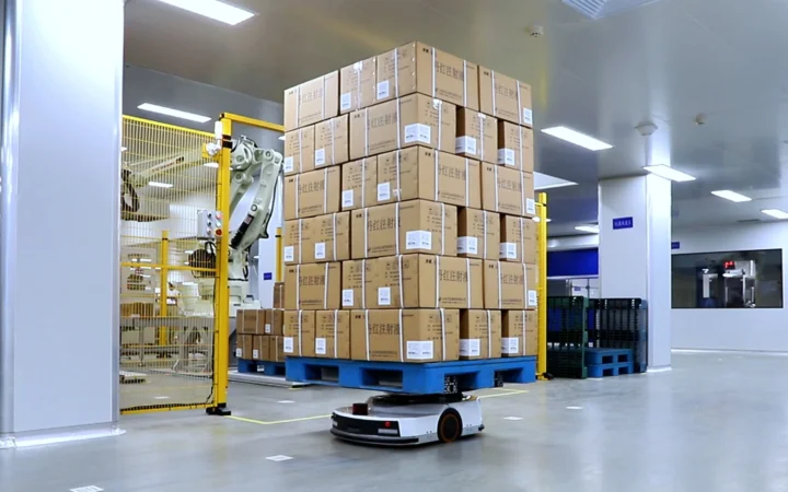 China Makes AI-powered Robots Core of National Strategy