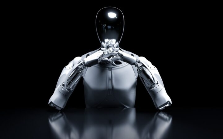 Xpeng Targets 1,000+ IRON Robots Per Month by End of 2026, Plans Global Rollout in 2027