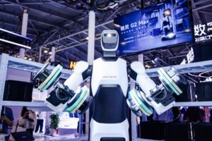 Agibot Overtakes Unitree as Global Humanoid Shipments Hit 19,100 Units in First Half of 2026