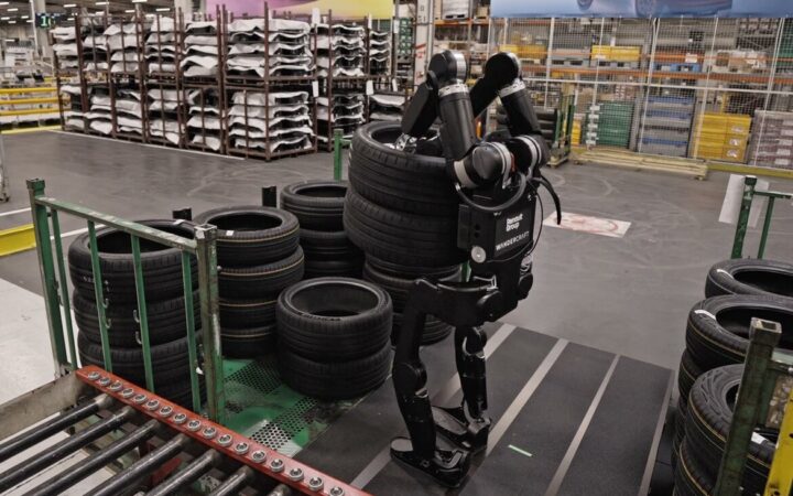Wandercraft Targets €100M Funding at €750M Valuation as Renault Plans 350 Calvin Robots by 2027
