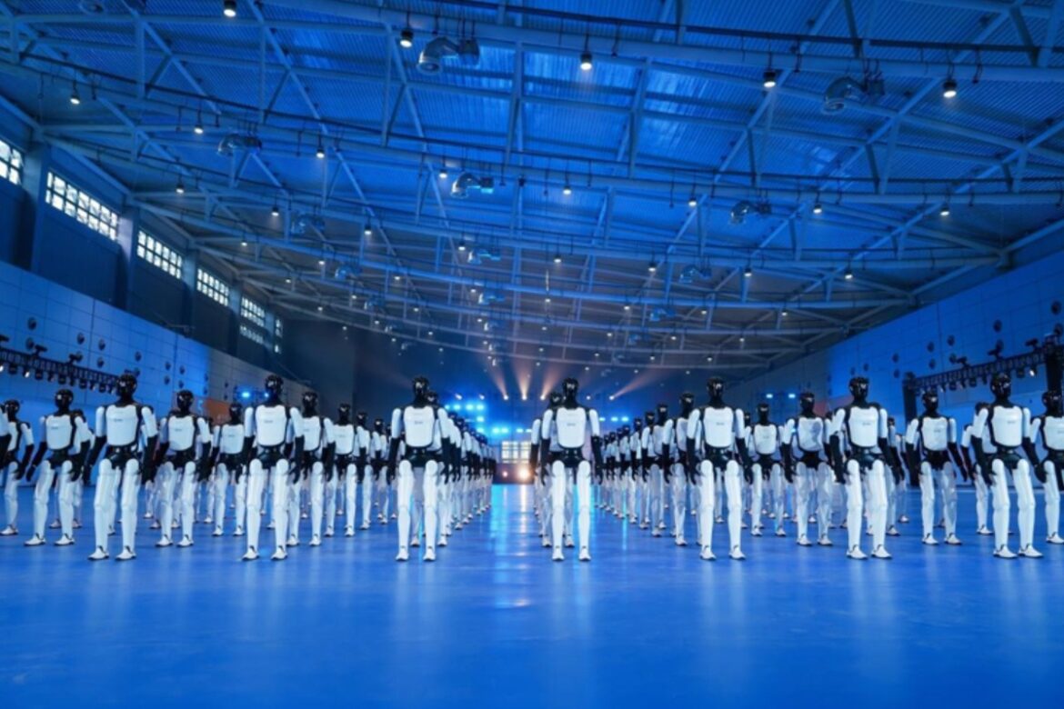 Watch: 110 AgiBot Humanoids Dance Together in Guinness Record Attempt