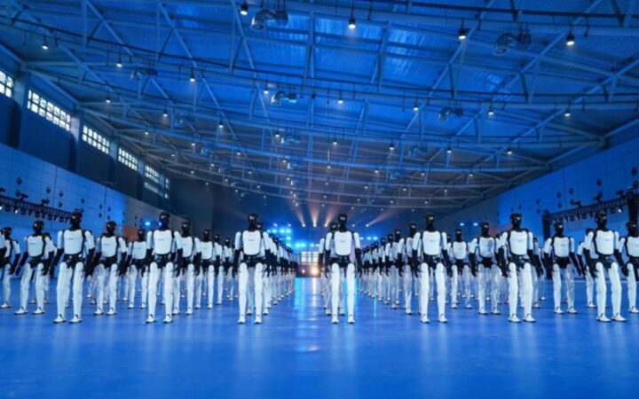 Watch: 110 AgiBot Humanoids Dance Together in Guinness Record Attempt