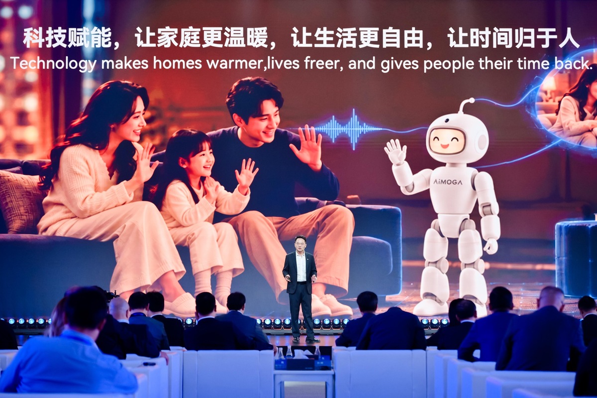 Chery-Backed AiMOGA Opens Mobo Home Robot Preorders