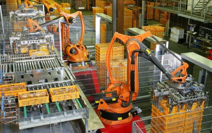 Robot Arms Explained: Types, Payload, Reach and Selection
