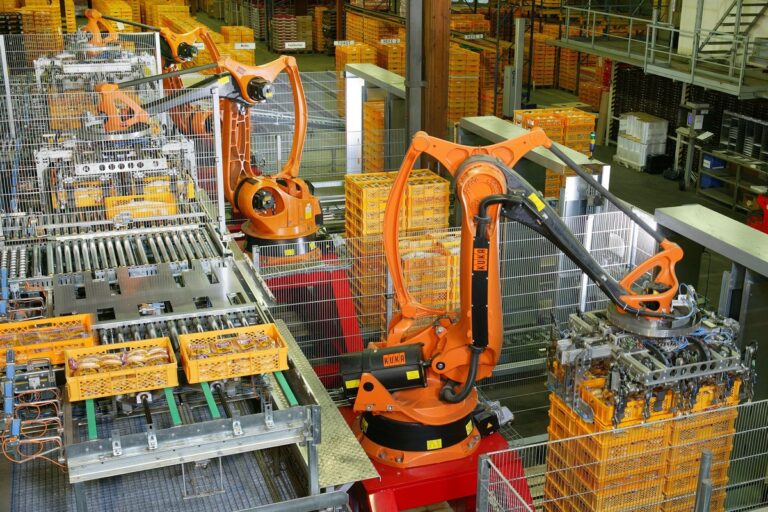 Robot Arms Explained: Types, Payload, Reach and Selection