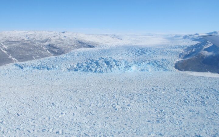 Robot Fleet Maps Greenland’s Melting Glaciers in Arctic Expedition