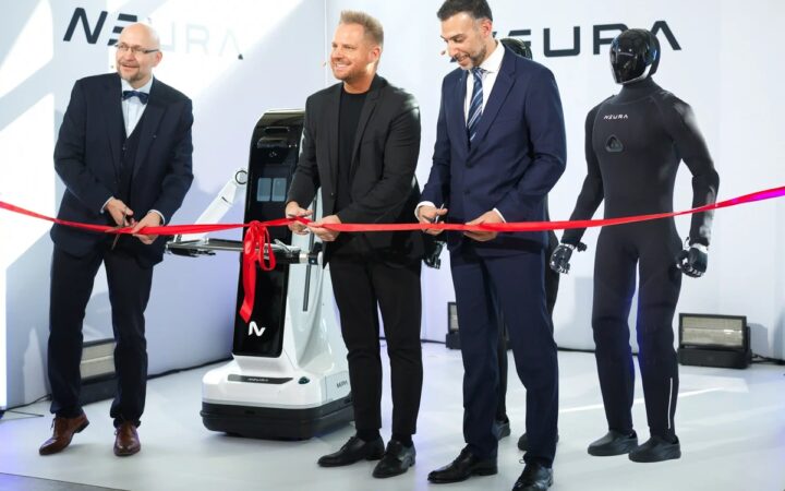 NEURA Unveils 20% Lighter 4NE1 Gen 4 Humanoid as TUM RoboGym Opens
