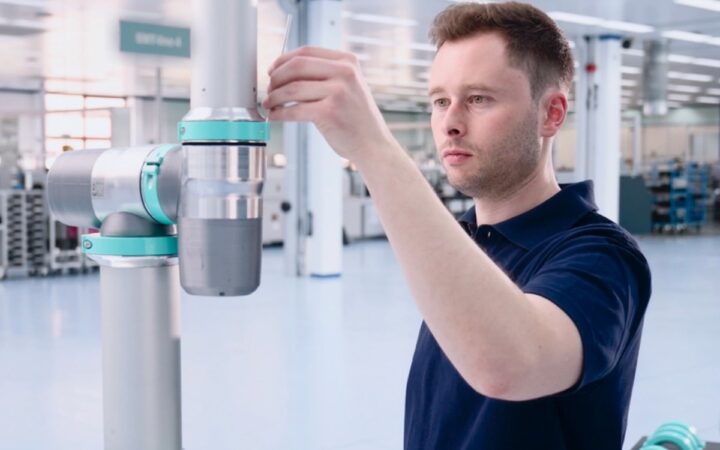 RobCo Tops $1B Valuation Ahead of Alfie Robot Launch