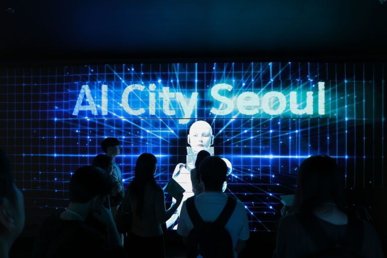 Humanoid Robots Take Center Stage at Seoul’s Smart Life Week